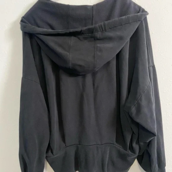 ATHLETA Plus Balance Black Zipped
Jacket Hoodie Sweatshirt - Picture 8 of 8